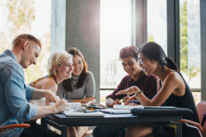 Empresa de aseo y mantenimiento -  Colegios y Universidades